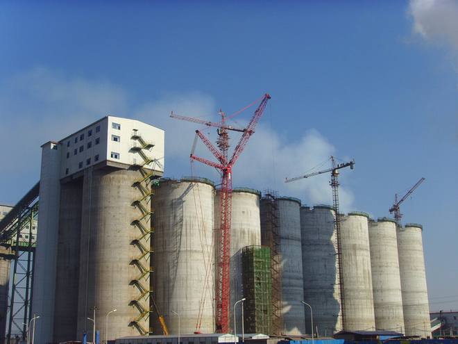 ��䓹��̰���